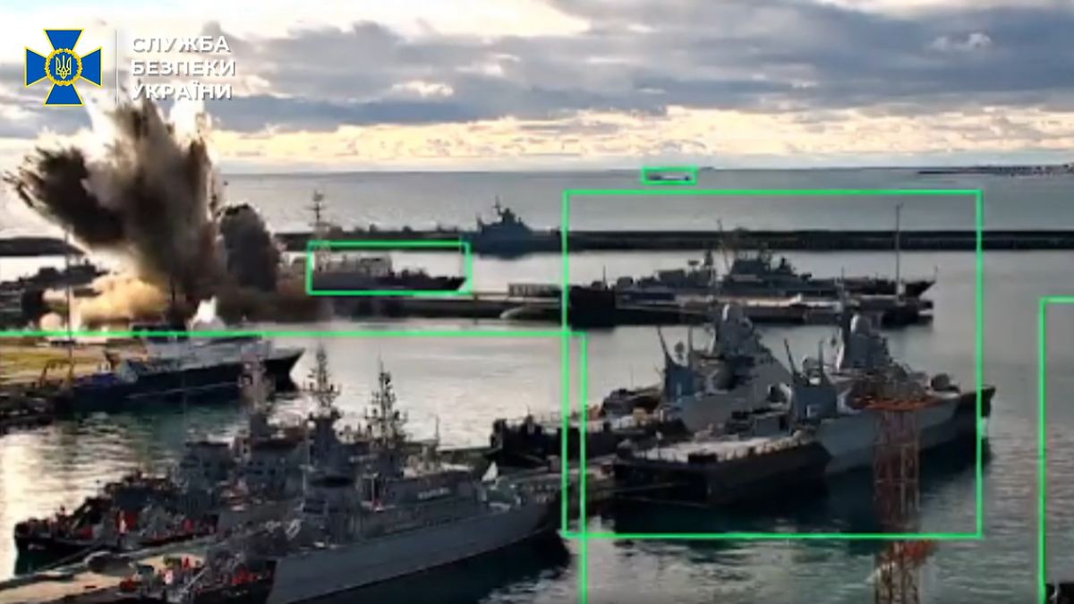 -Erstmals-in-der-Geschichte-Ukraine-attackiert-russisches-U-Boot-mit-Unterwasserdrohnen